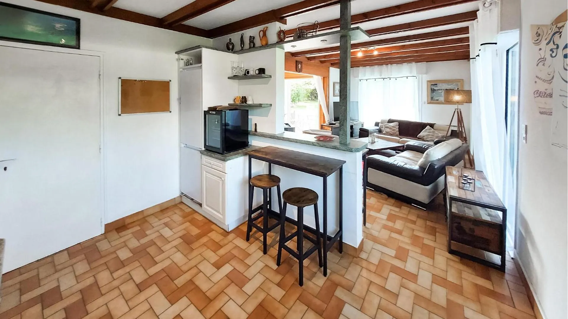 Amazing Home In Gouesnach With Kitchen Francie